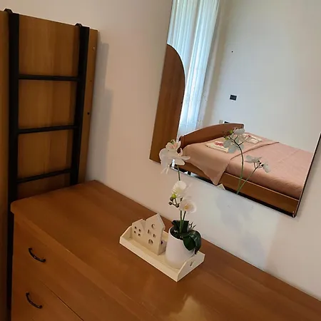 Casa Orchidea Πεσκιέρα ντελ Γκάρντα